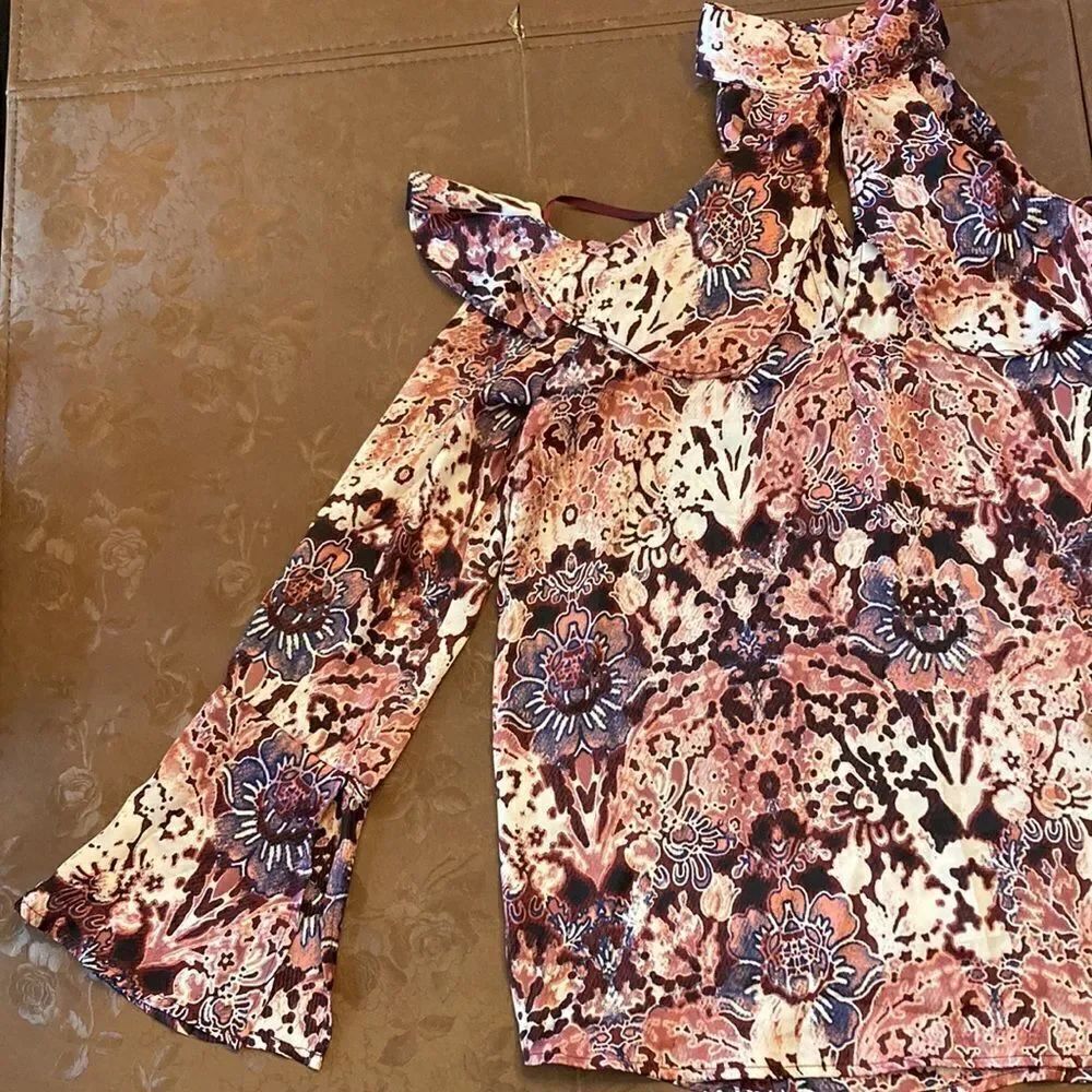 Pink Floral Cold Shoulder RuffleTop - Picture 5 of 16